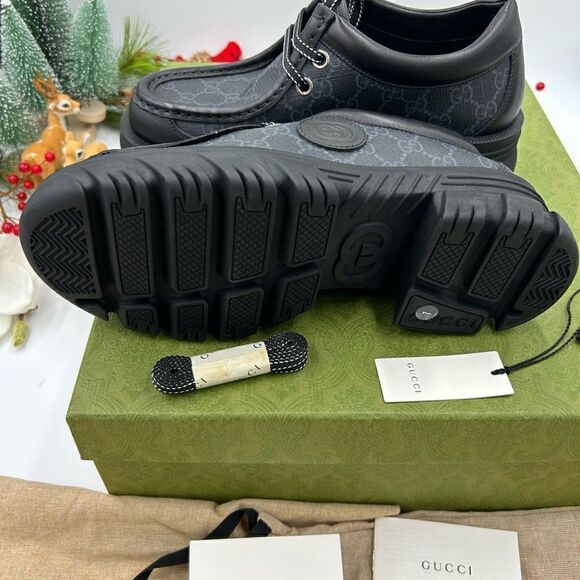 SOLD!!!!   Gucci, GG, lug, sole lace up shoes, size 7 made in Italy - Picture 7 of 11